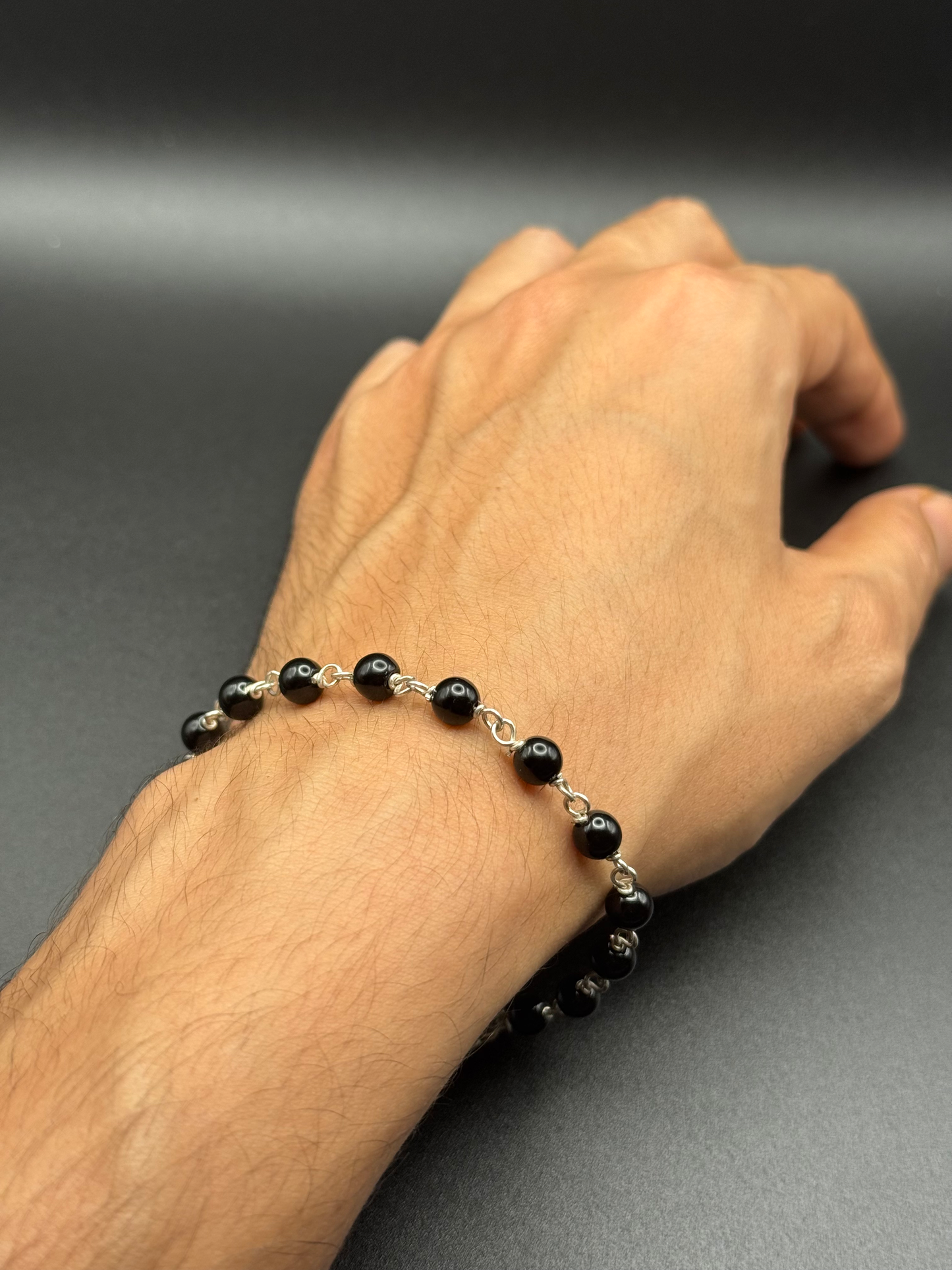 Still Energy – Silver & Black Onyxe Bead Bracelet