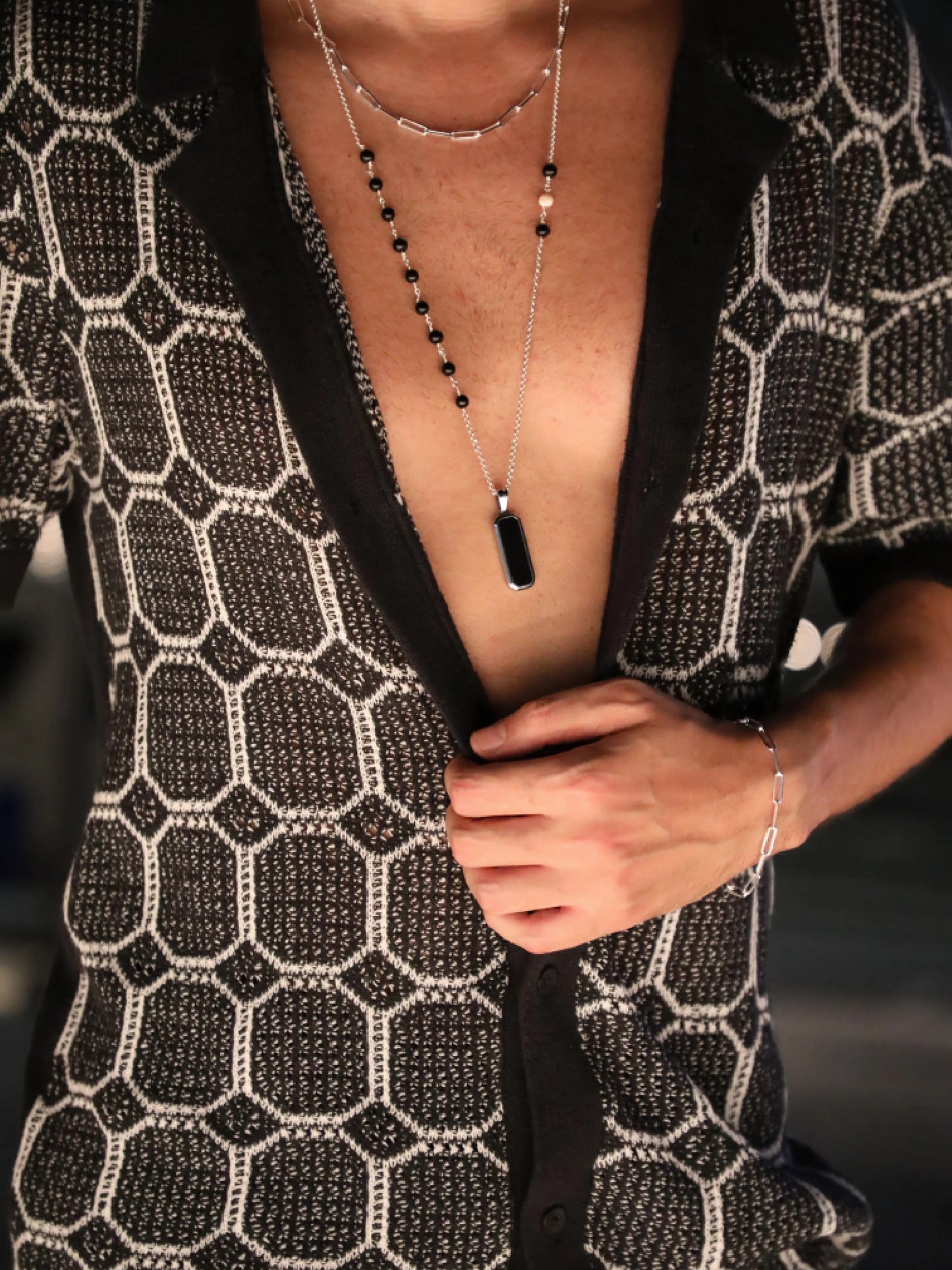 The Onyx Balance – Silver Necklace
