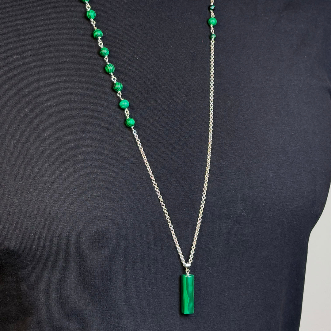 Verdant Balance: Malachite Statement Necklace