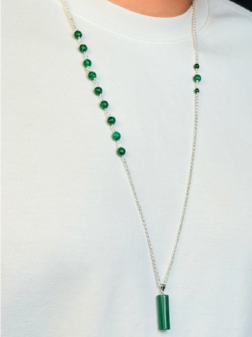 Verdant Balance: Malachite Statement Necklace