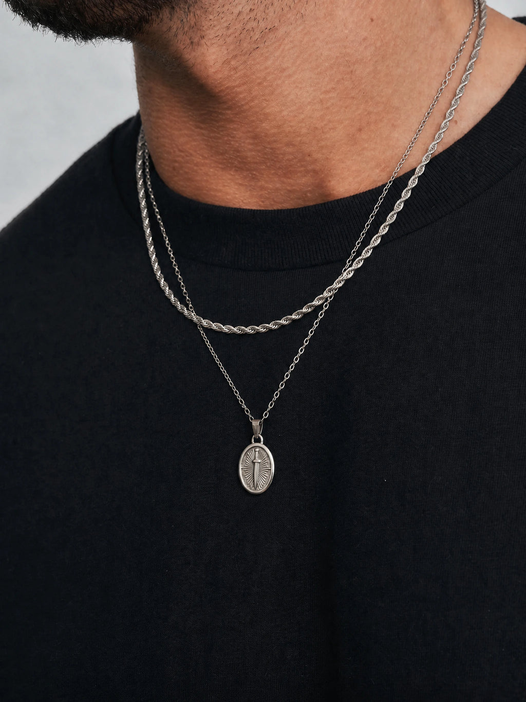 Name: Sharp Line – Necklace